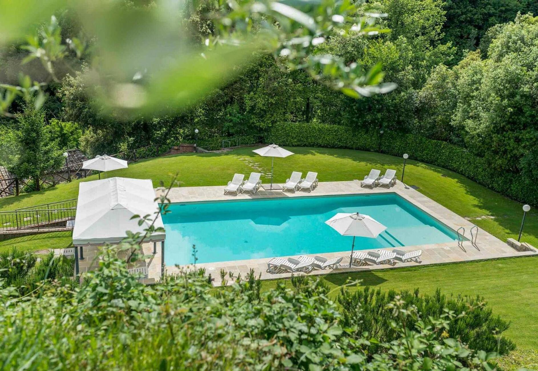 La Ferriera Exclusive Resort - Pool & Waterfall Loro Ciuffenna Esterno foto
