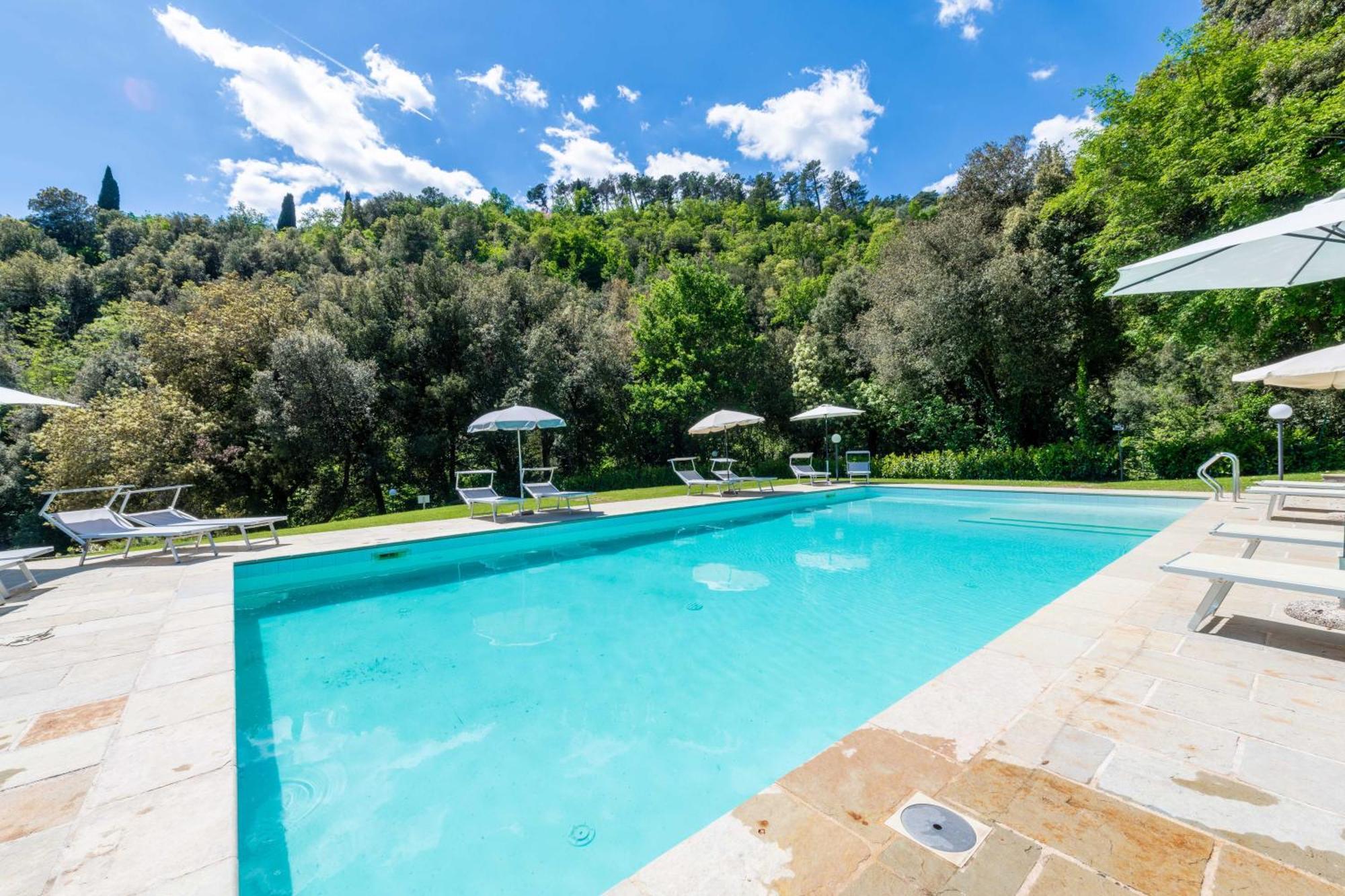 La Ferriera Exclusive Resort - Pool & Waterfall Loro Ciuffenna Esterno foto