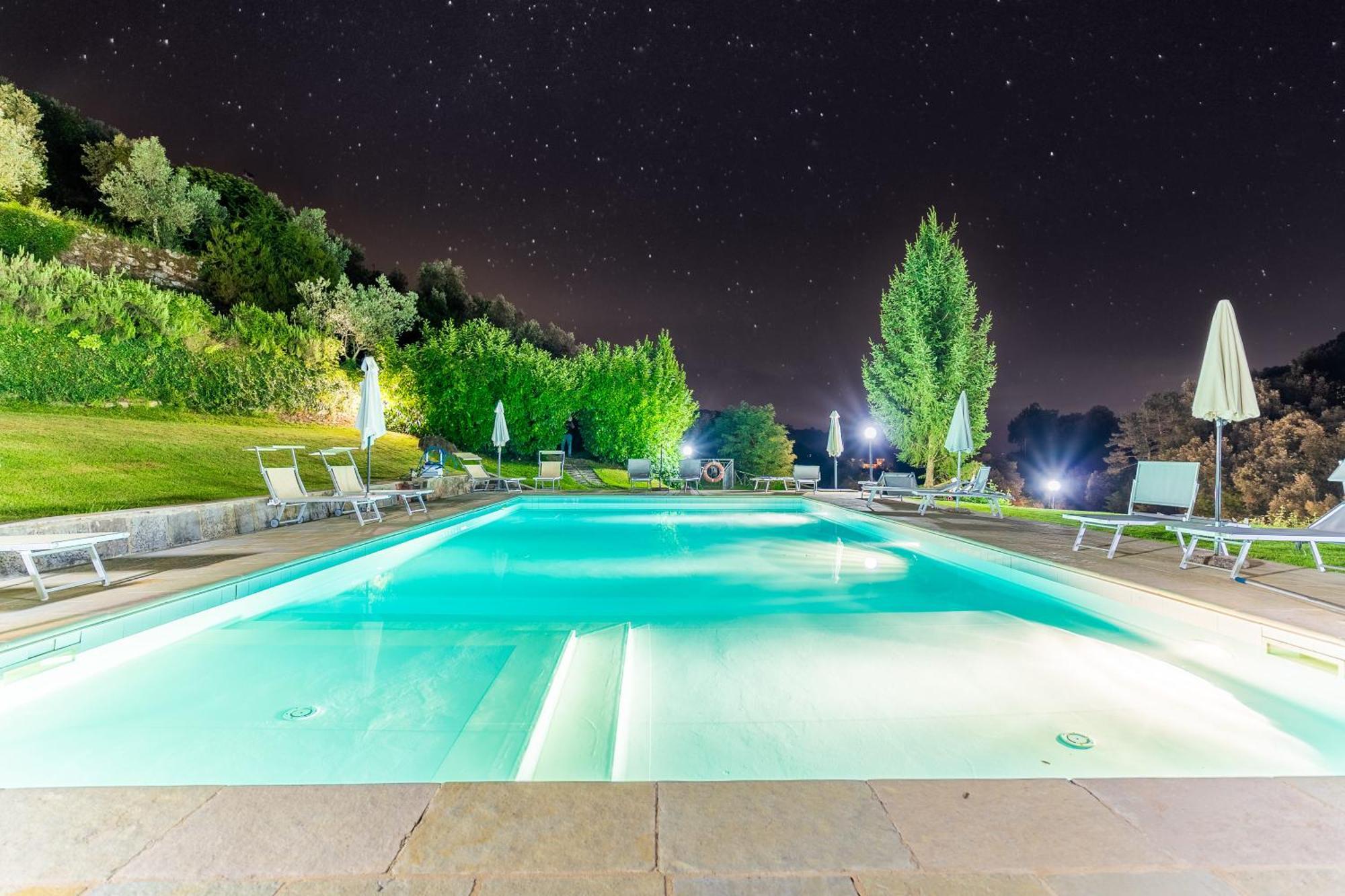 La Ferriera Exclusive Resort - Pool & Waterfall Loro Ciuffenna Esterno foto