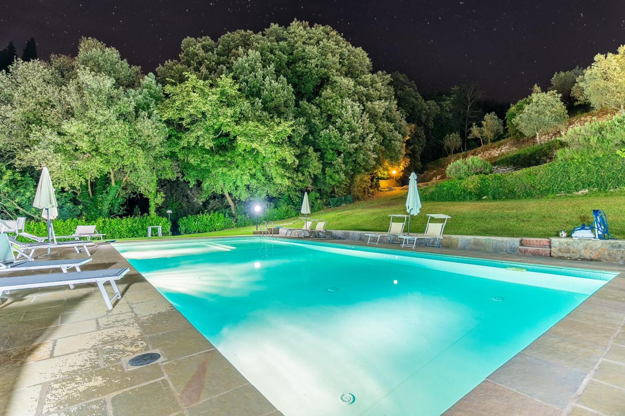 La Ferriera Exclusive Resort - Pool & Waterfall Loro Ciuffenna Esterno foto